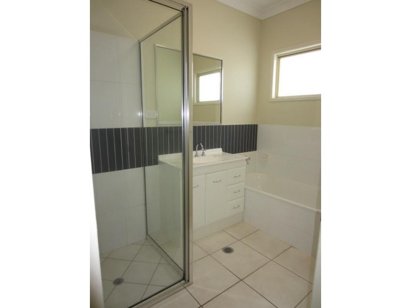 5 Yamacutta Court, Burdell QLD 4818