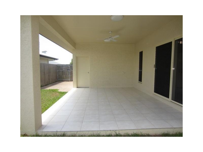 5 Yamacutta Court, Burdell QLD 4818