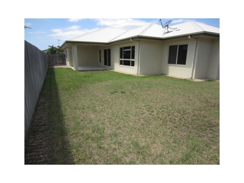 5 Yamacutta Court, Burdell QLD 4818