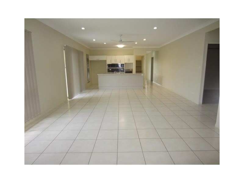 5 Yamacutta Court, Burdell QLD 4818