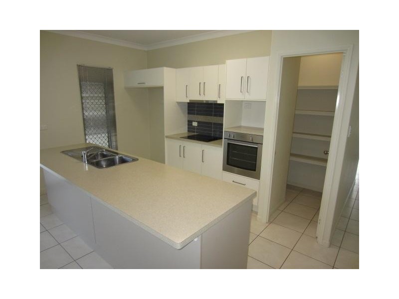 5 Yamacutta Court, Burdell QLD 4818