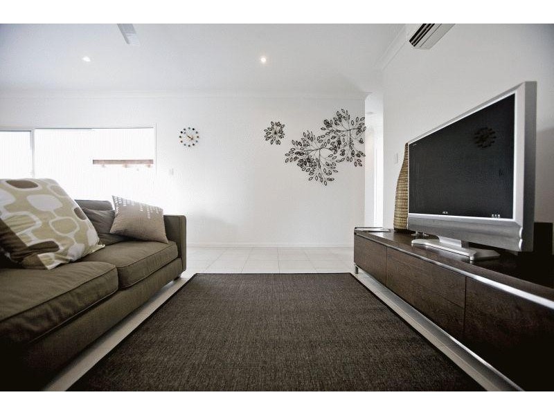 7 Capricorn Drive, Burdell QLD 4818