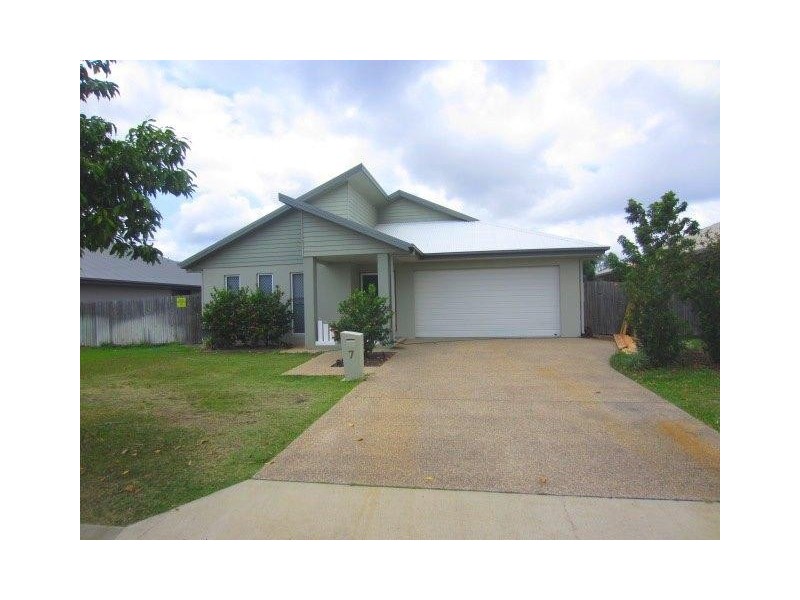 7 Capricorn Drive, Burdell QLD 4818