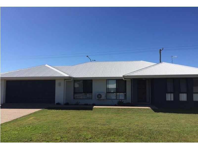 23 Smugglers Cove, Mount Low QLD 4818