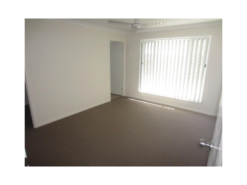 23 Smugglers Cove, Mount Low QLD 4818