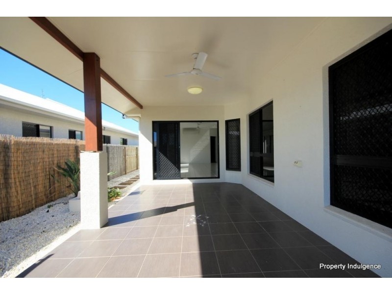 24  Ningaloo Crescent, Burdell QLD 4818
