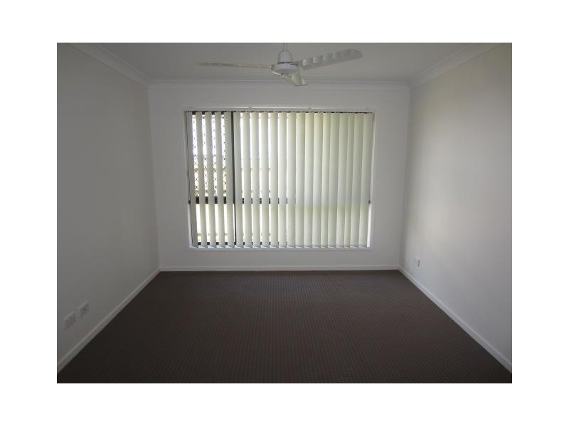 26 Orangeberry Circuit, Mount Low QLD 4818