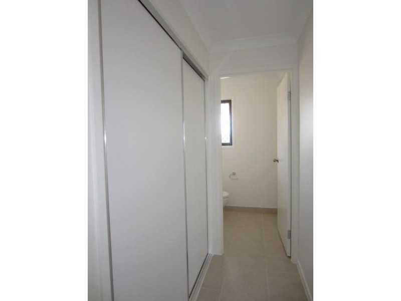 26 Orangeberry Circuit, Mount Low QLD 4818