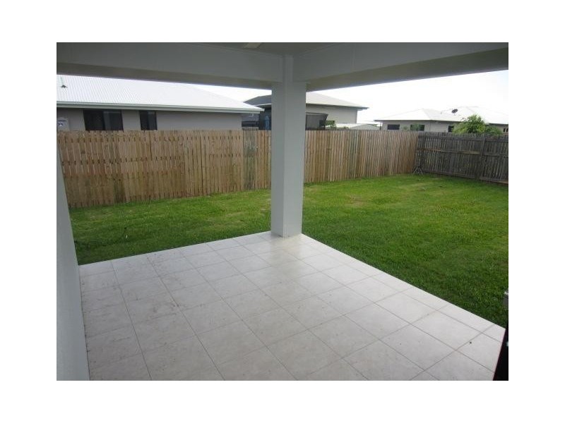 40 Epping Way, Mount Low QLD 4818