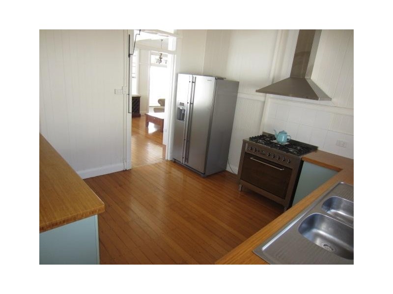 28  Minstrel Court, Bushland Beach QLD 4818