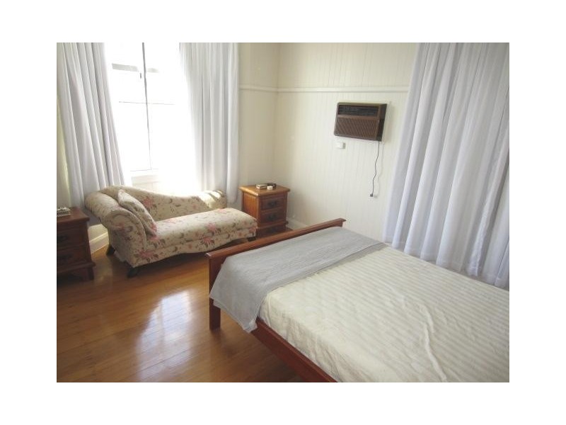 28  Minstrel Court, Bushland Beach QLD 4818