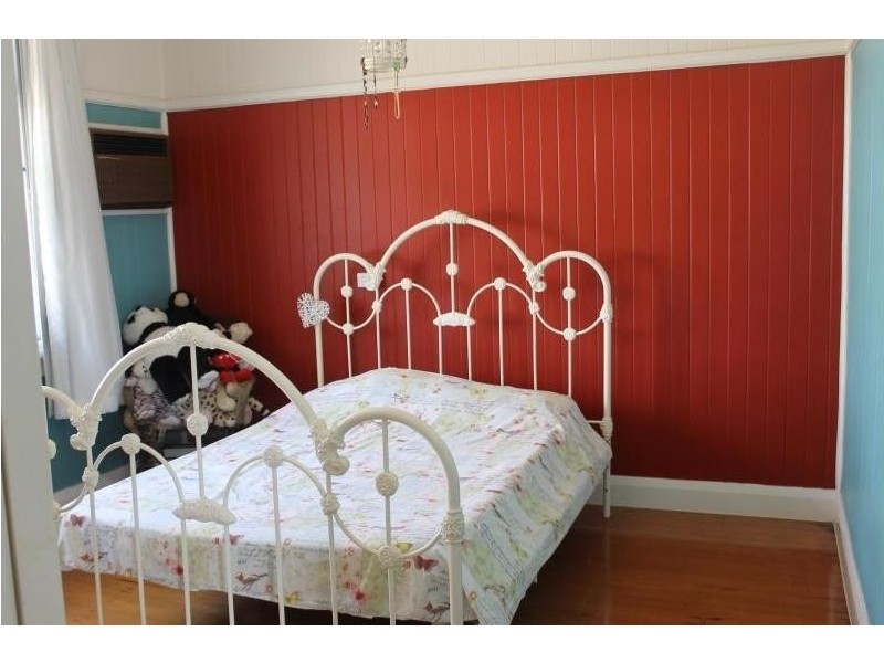 28  Minstrel Court, Bushland Beach QLD 4818