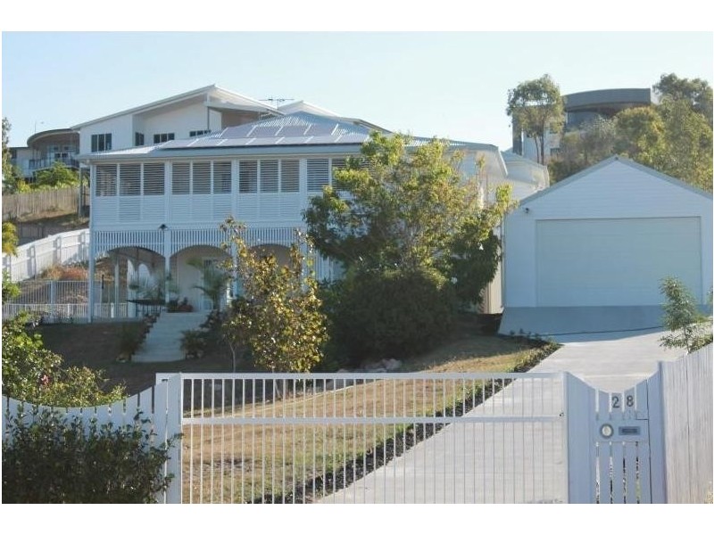 28 Minstrel Court, Bushland Beach QLD 4818