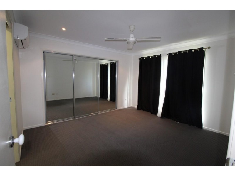 3 Limerick Way, Mount Low QLD 4818