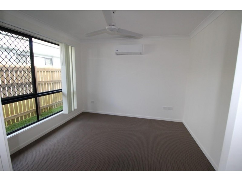 29 Orangeberry Circuit, Mount Low QLD 4818