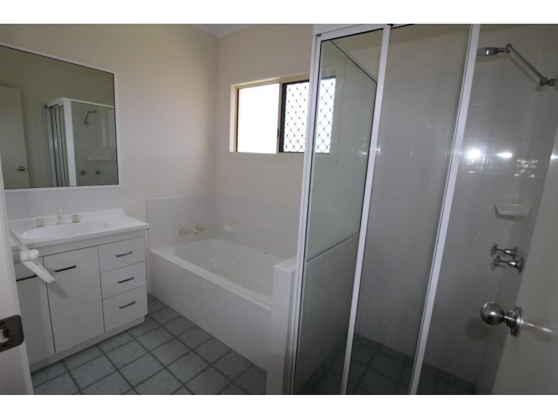 18  Tango Court, Kirwan QLD 4817