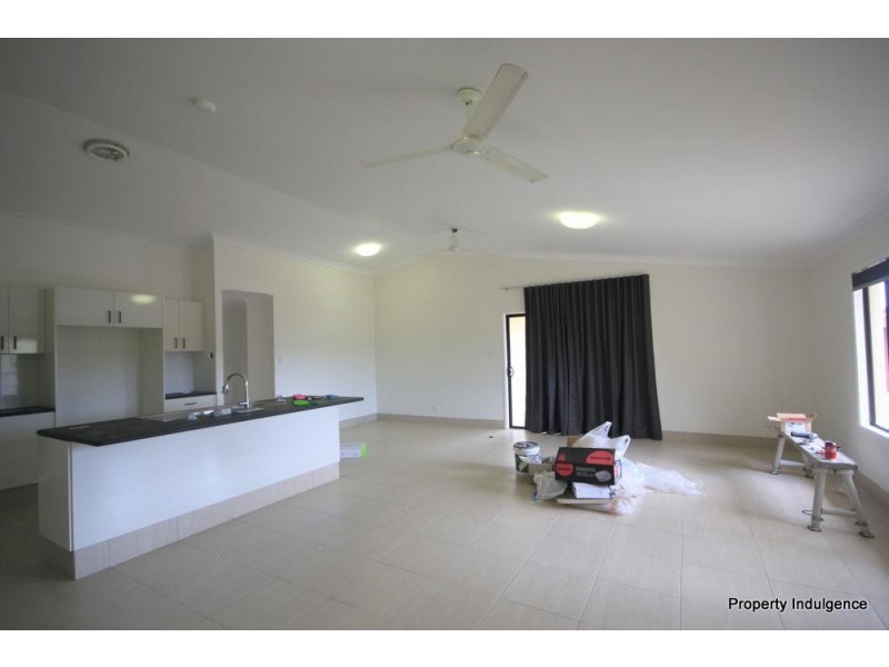 24  Brenton Circuit, Deeragun QLD 4818