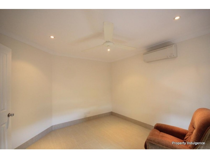 24  Brenton Circuit, Deeragun QLD 4818