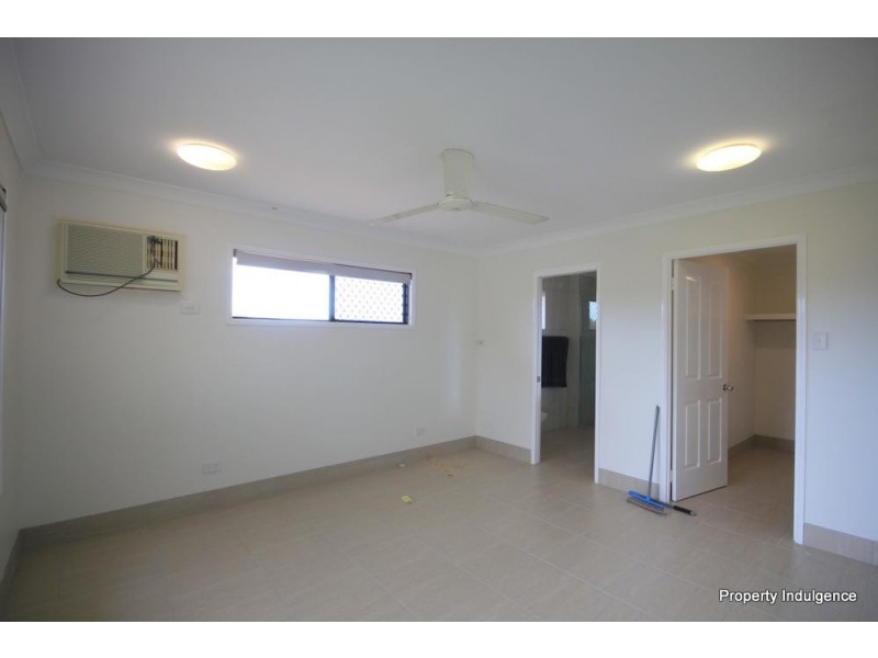 24  Brenton Circuit, Deeragun QLD 4818