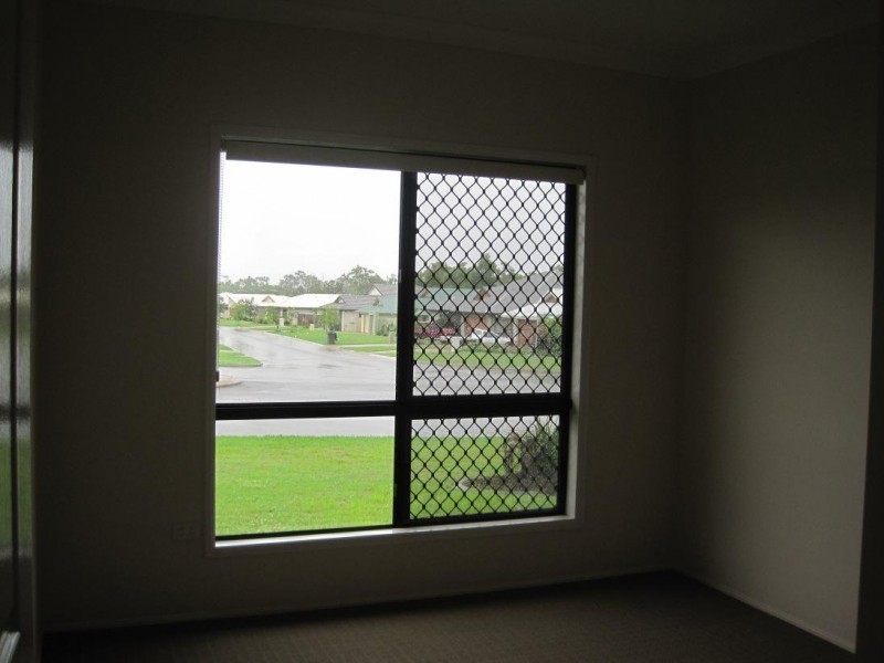 4 Dungarra Place, Bushland Beach QLD 4818