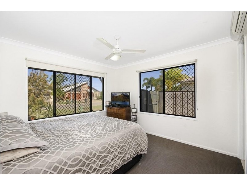 29 Coolaree Drive, Bushland Beach QLD 4818