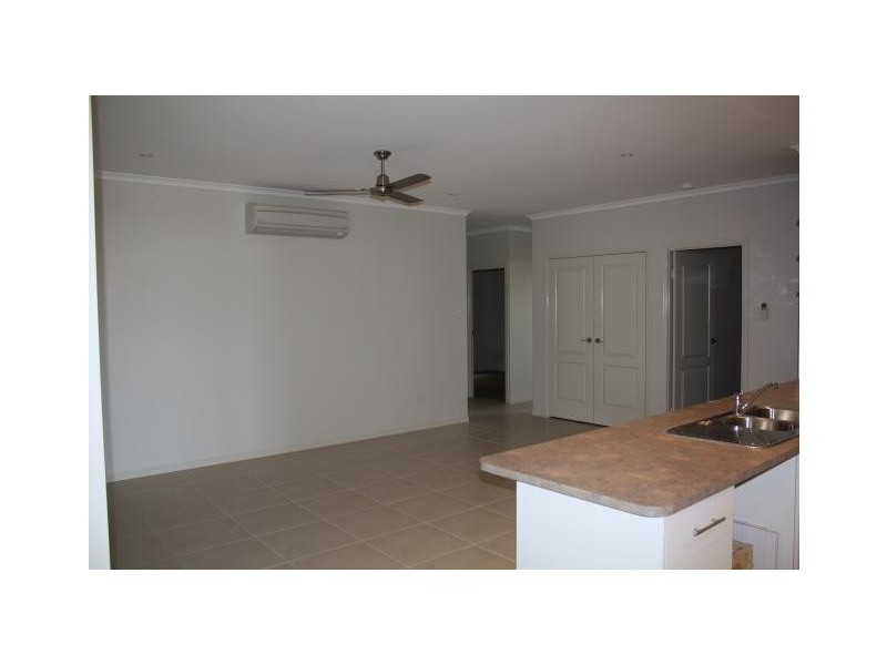 48 Klewarra Boulevard, Douglas QLD 4814