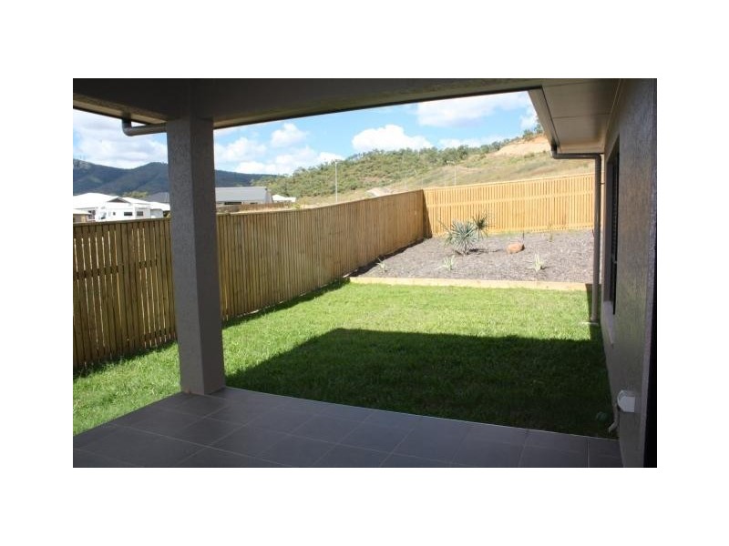 48 Klewarra Boulevard, Douglas QLD 4814