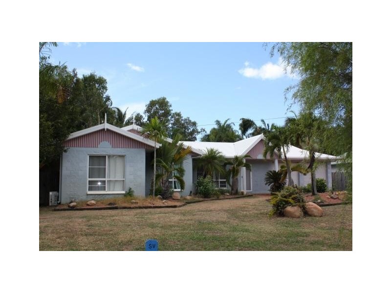22 Mostyn Crescent, Bushland Beach QLD 4818