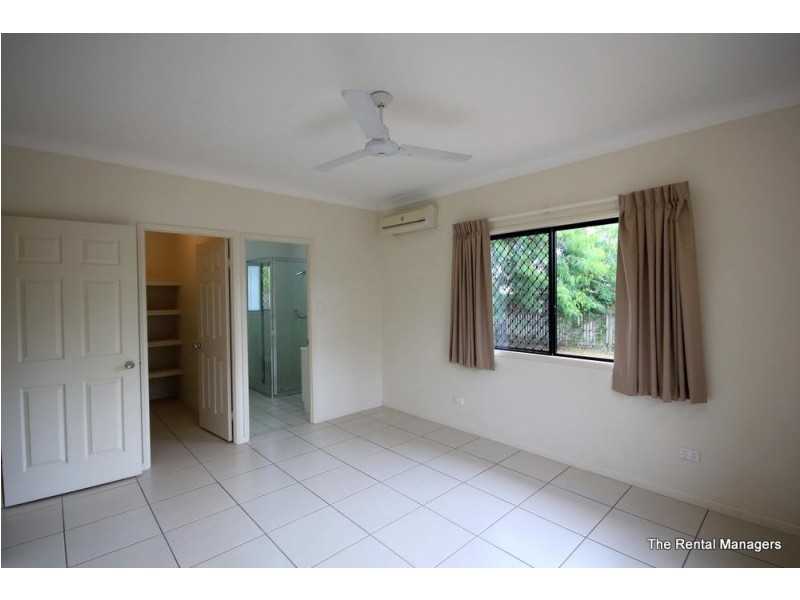 7 Eungella Court, Bushland Beach QLD 4818