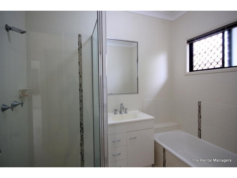 7 Eungella Court, Bushland Beach QLD 4818