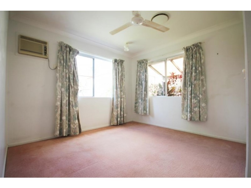 6 Celandine Court, Kirwan QLD 4817