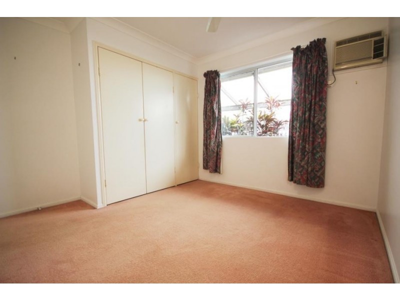 6 Celandine Court, Kirwan QLD 4817
