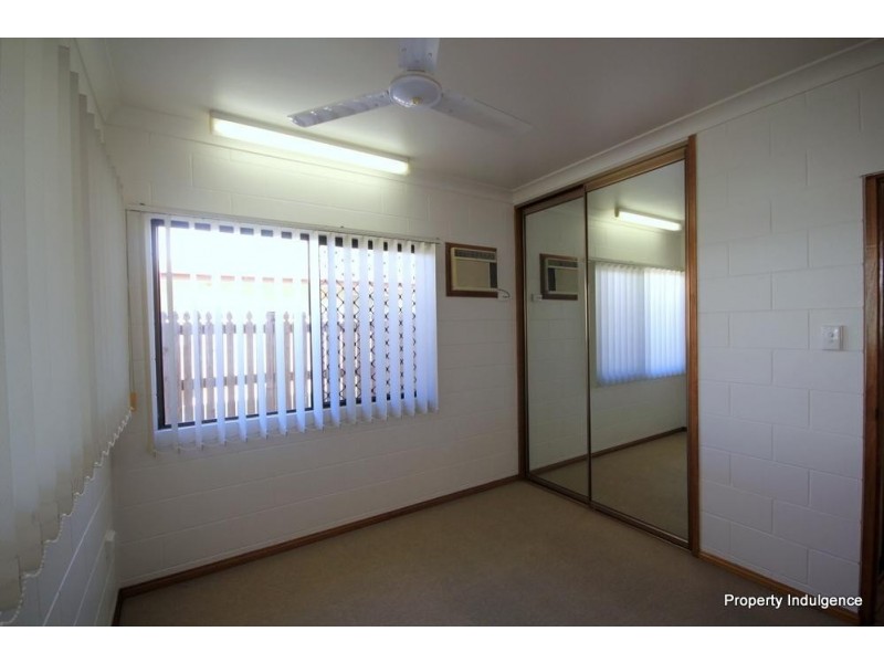 26 College Lane, Douglas QLD 4814