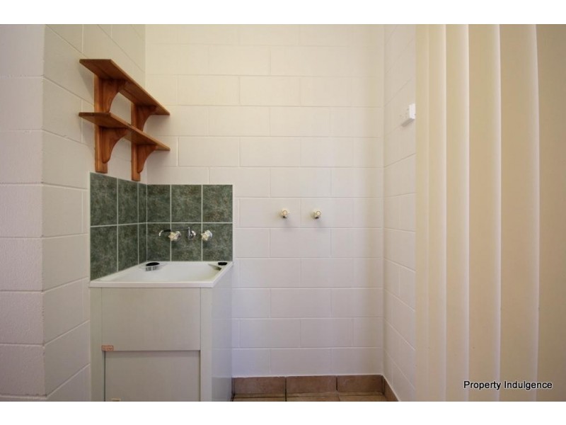 26 College Lane, Douglas QLD 4814