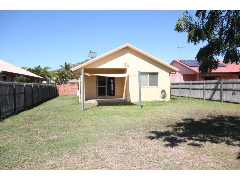 Mount Louisa QLD 4814