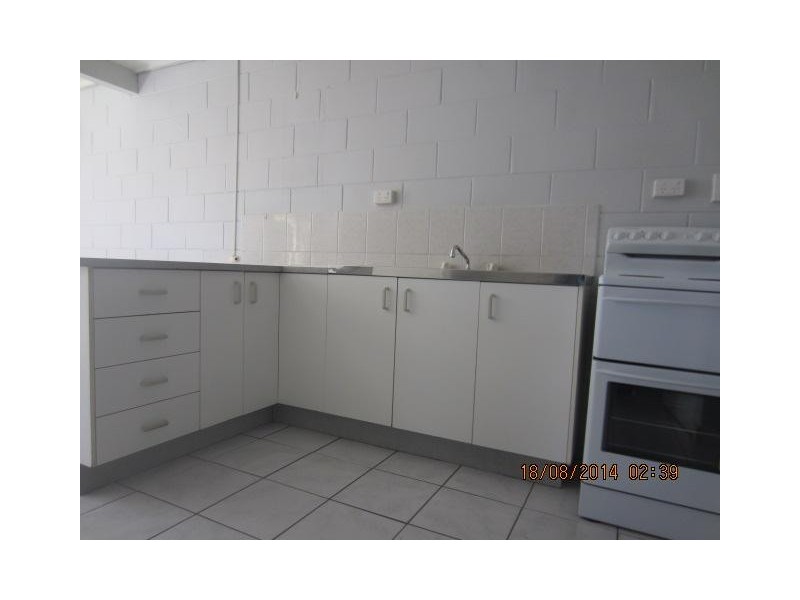 2/34 Jannila Avenue, Cranbrook QLD 4814