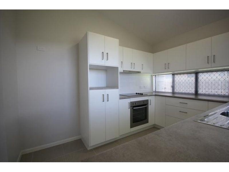 5 Jarvis Street, Burdell QLD 4818