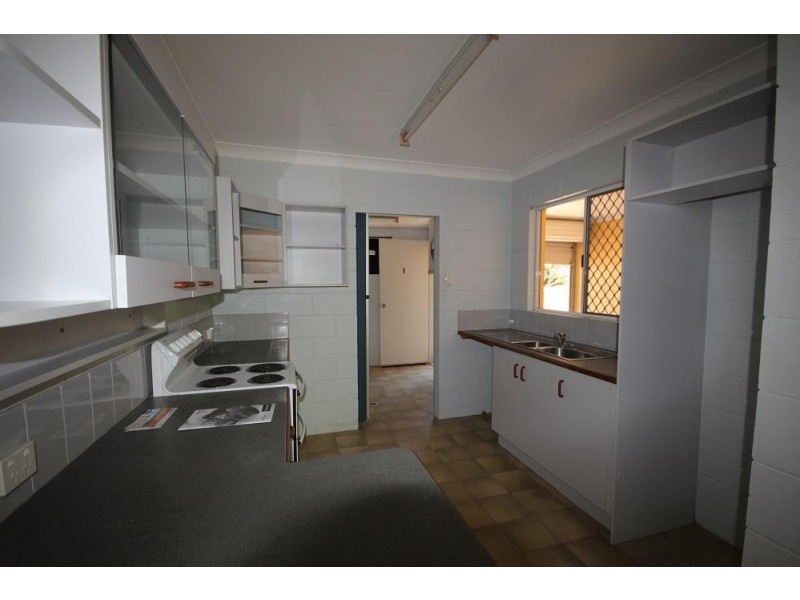 1/66 Cook Sreet, North Ward QLD 4810