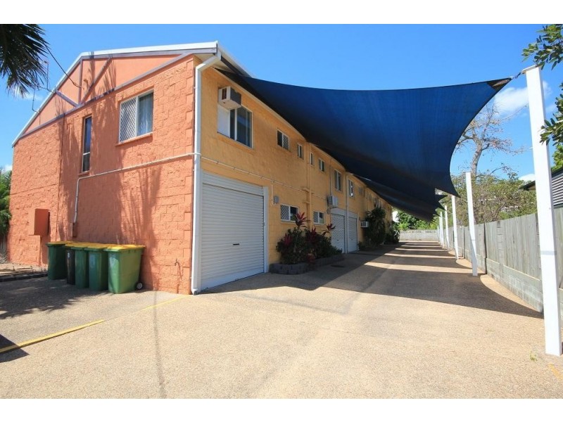 1/66 Cook Sreet, North Ward QLD 4810