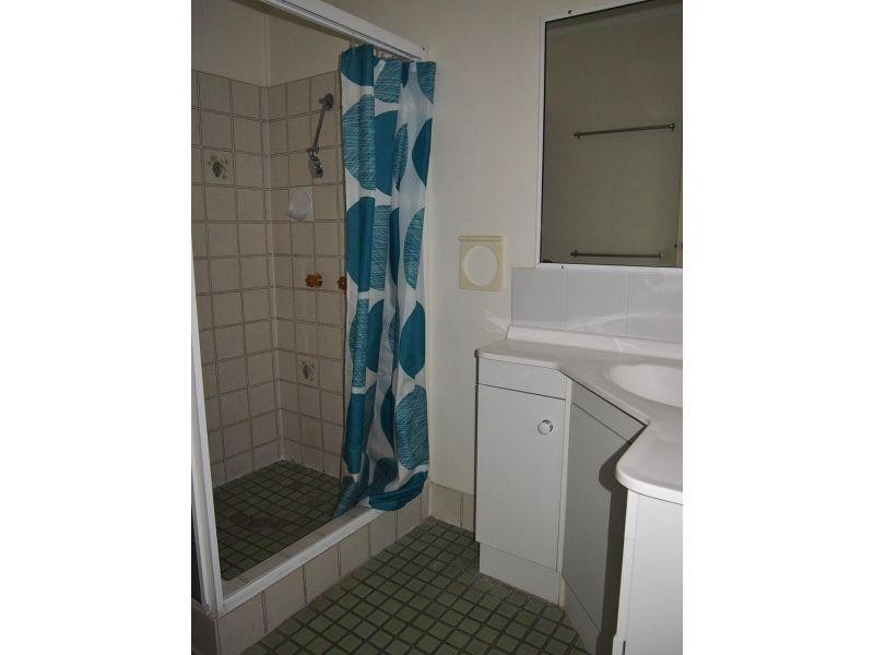 3/105 Livingstone Street, West End QLD 4810