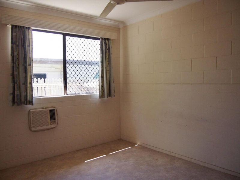 West End QLD 4810
