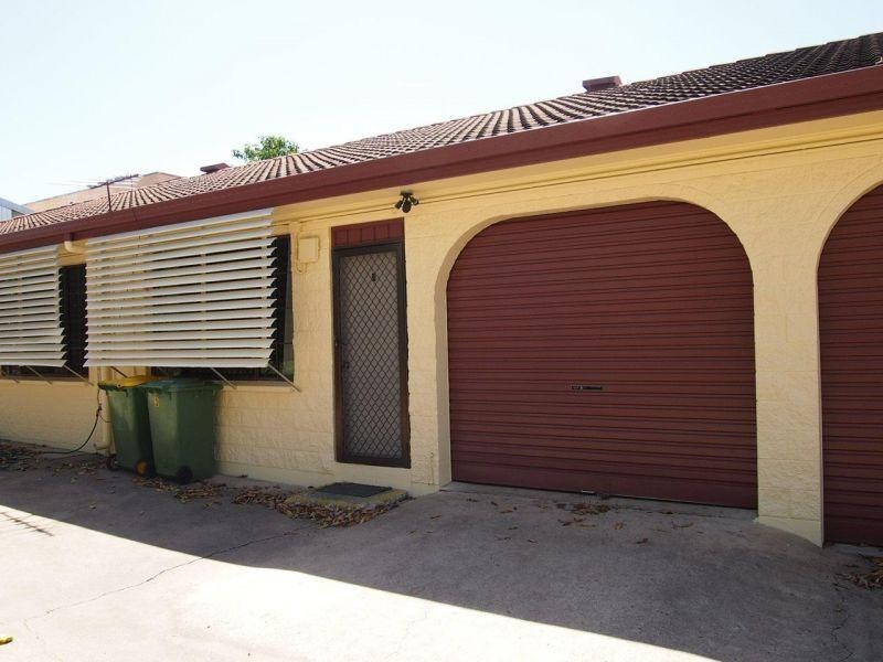 West End QLD 4810