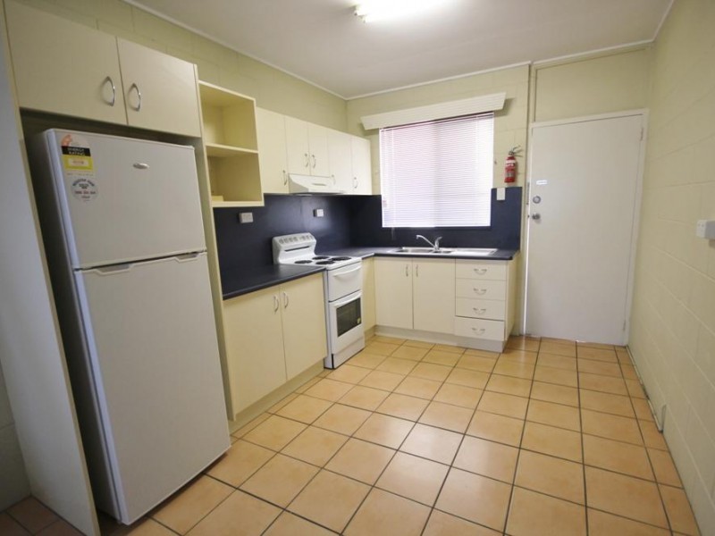 1/43 Hugh Street, West End QLD 4810