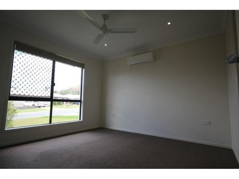 62c Franklin Drive, Mount Louisa QLD 4814