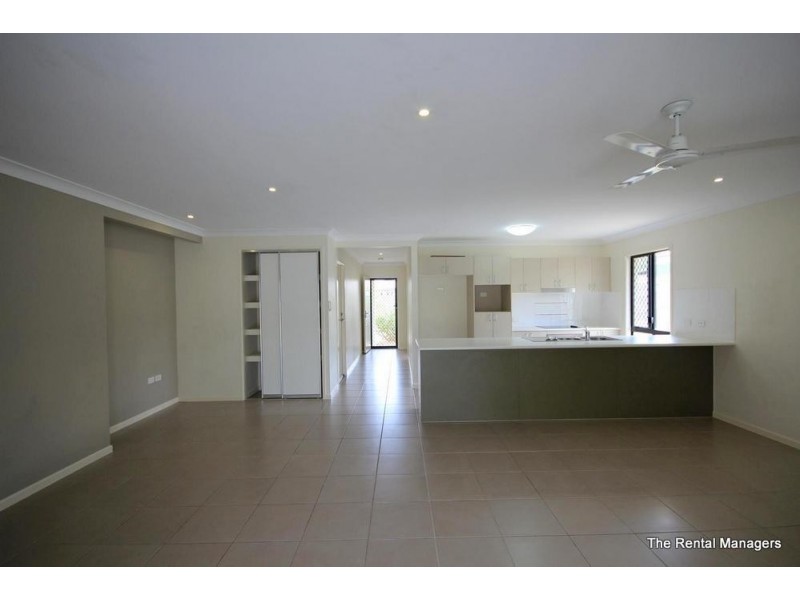 62c Franklin Drive, Mount Louisa QLD 4814