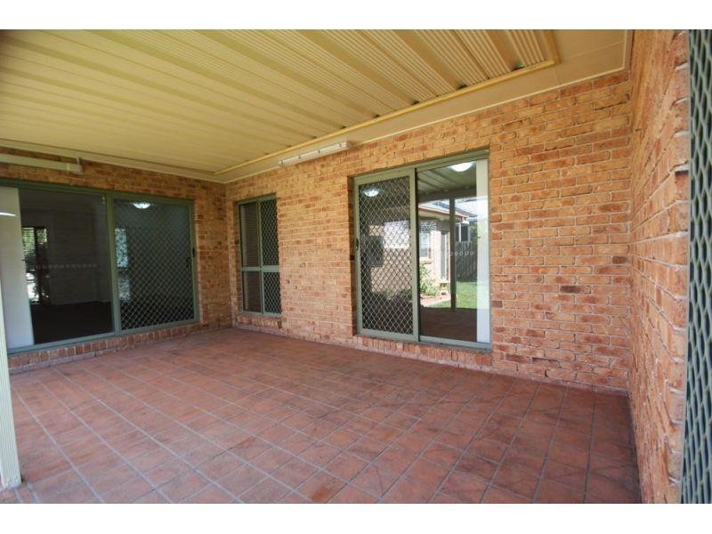 1 Hoop Street, Kirwan QLD 4817