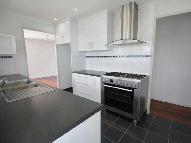 2 Nathan Street, Vincent QLD 4814