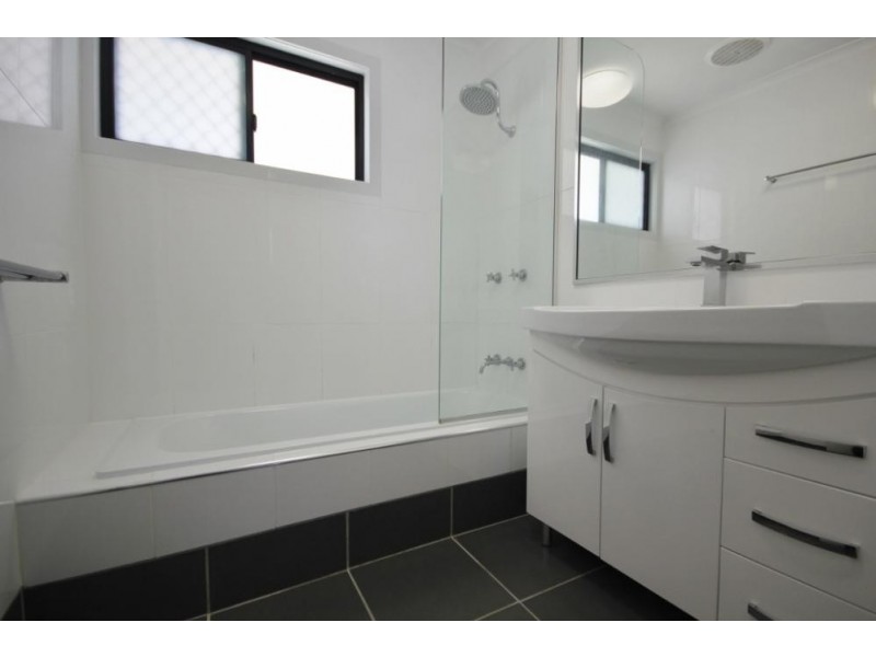 2 Nathan Street, Vincent QLD 4814