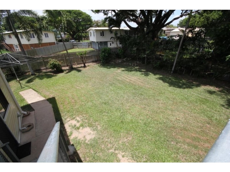 2 Nathan Street, Vincent QLD 4814