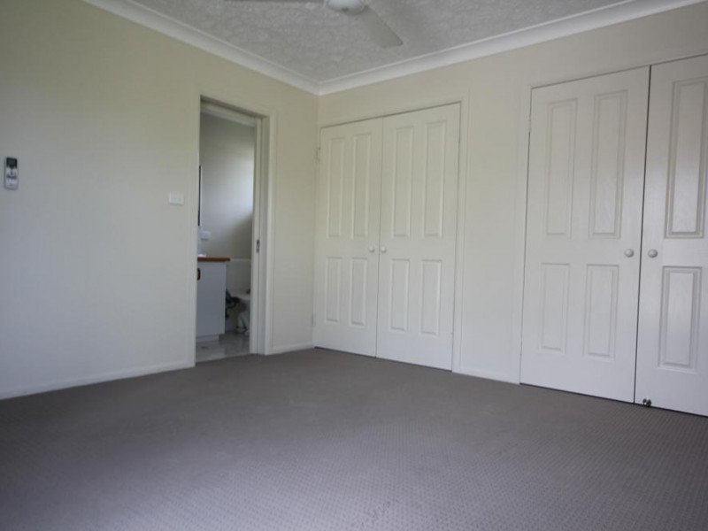 13 Avon Avenue, Kirwan QLD 4817